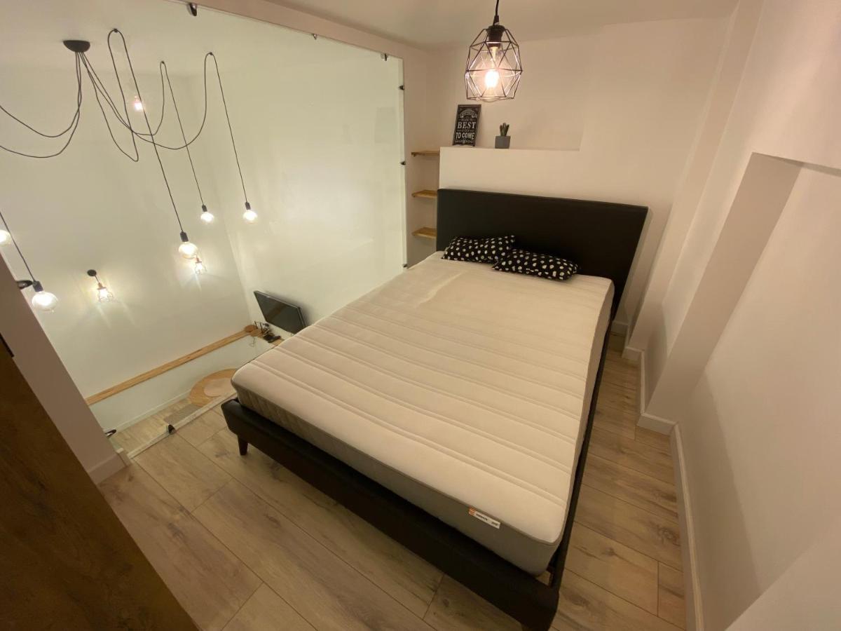 Апартаменты Zema5 Old Town Loft Вильнюс Экстерьер фото
